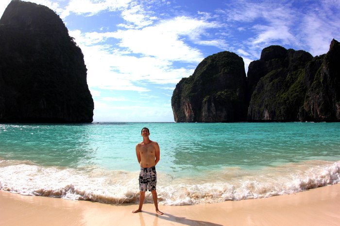 Maya Bay, Ko Phi Phi Le, Thailand. The Beach from Danny Boyle's 'The Beach'.