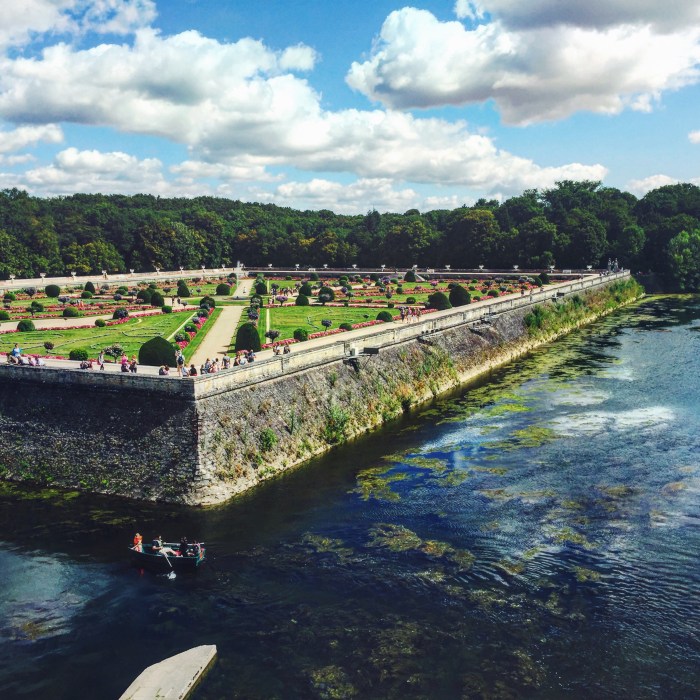 Chenonceau's lake
